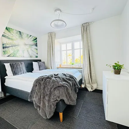 Aday - Modern 2 Bedroom Charming With Public Parking * Ольборг