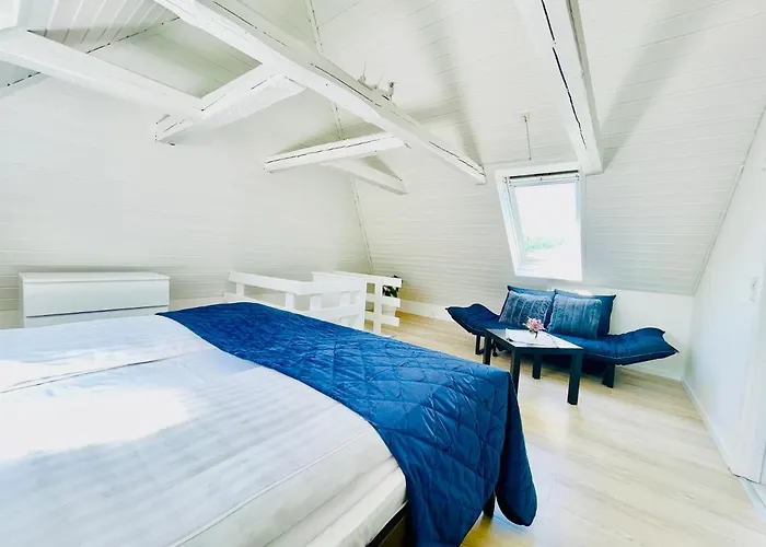 Aday - Modern 2 Bedroom Charming With Public Parking Apartment Aalborg